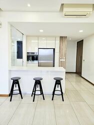 Lakeville (D22), Condominium #453407021